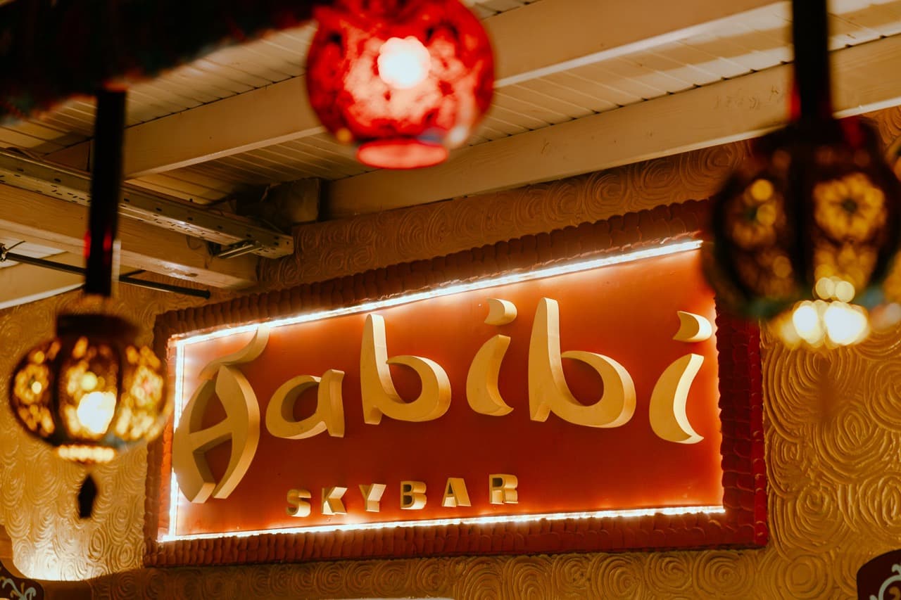 Mood photo of Habibi Skybar in Budapest 1